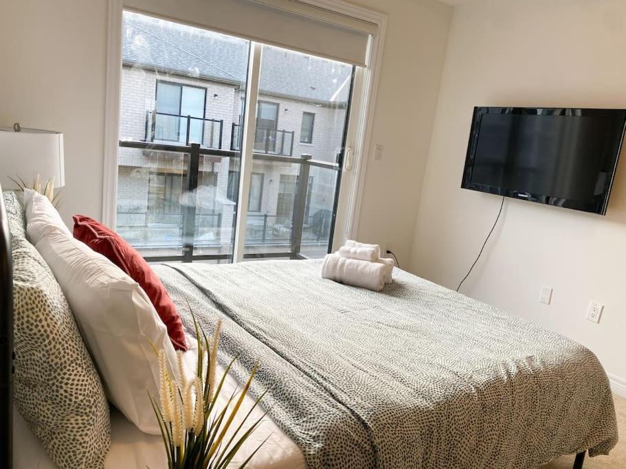 Elegant Rooms In Shared Townhouse Next To Beach Whitby Dış mekan fotoğraf